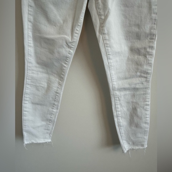 PAIGE White Ankle Cropped Jeans - Picture 5 of 5